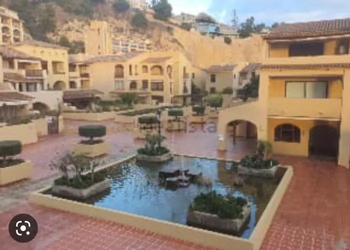 Apartamento En Lujoso Puerto Deportivo