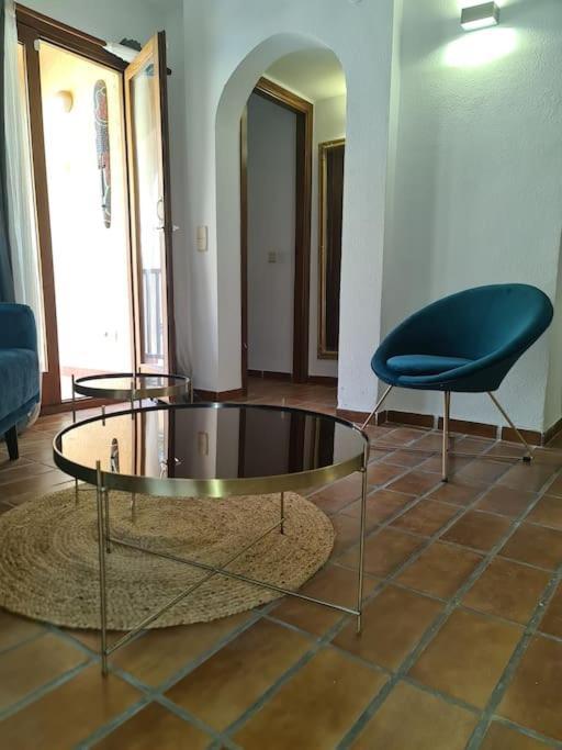 En Lujoso Puerto Deportivo Apartament